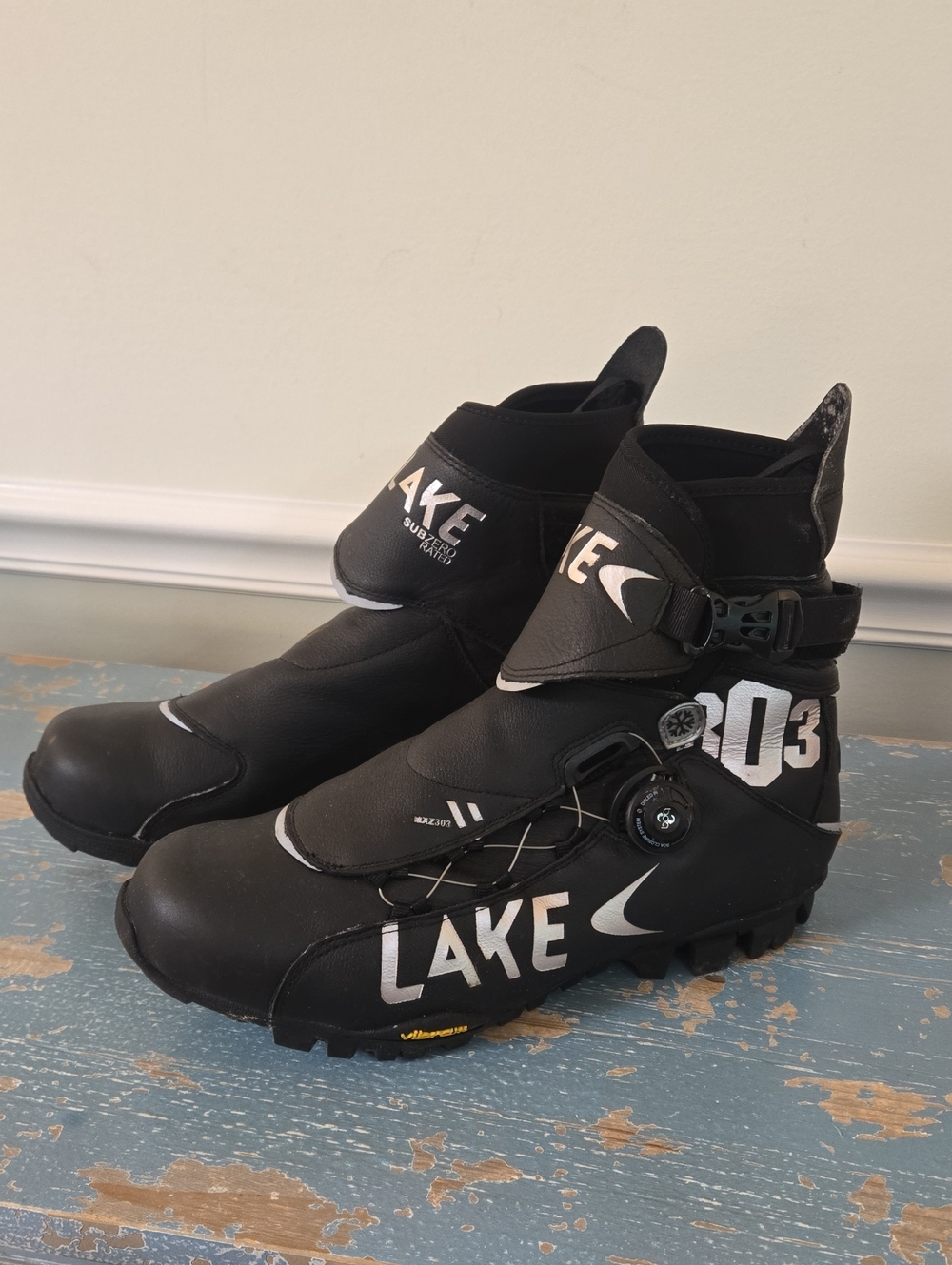 LAKE MXZ 303 Cycling Boots With BOA Closure